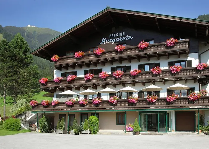 بنسيون مارغريت زيل أم سي